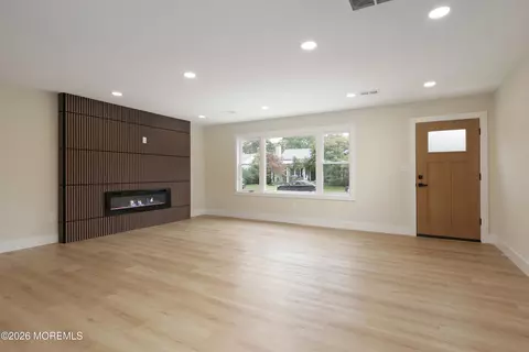 Living - 1703 Whitcomb Rd, Forked River, NJ 08731 photo 2 of 3
