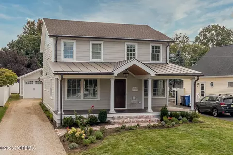 17 Fisk St, Fair Haven, NJ 07704
