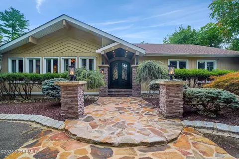 99 Cypress Neck Rd, Lincroft, NJ 07738
