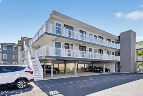 921 Wesley Ave #21, Ocean City, NJ 08226