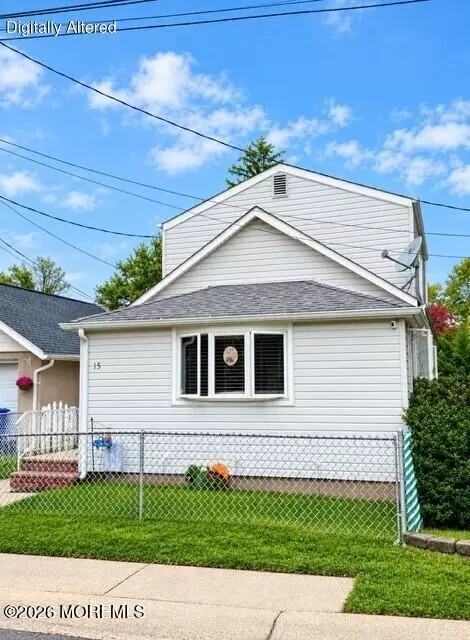 15 Poplar St, Port Monmouth, NJ 07758