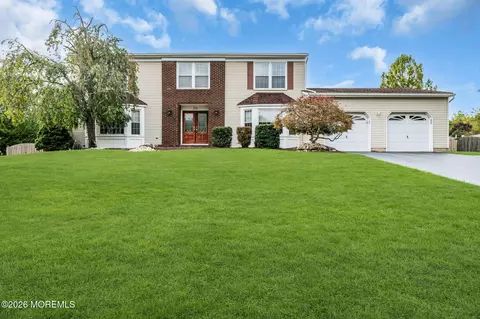296 Betsy Ross Dr, Freehold, NJ 07728