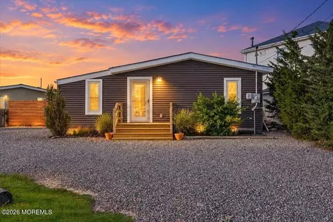 1024 Mill Creek Rd, Manahawkin, NJ 08050