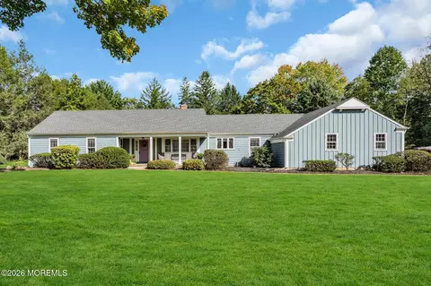 8 N Point Dr, Colts Neck, NJ 07722