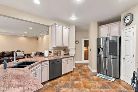 Kitchen - 4 Brittany Ln, Jackson, NJ 08527 photo 2 of 6