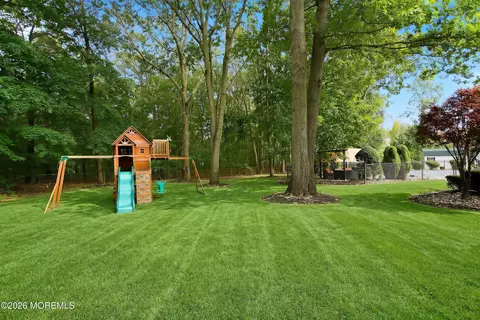 Exterior - 4 Brittany Ln, Jackson, NJ 08527 photo 11 of 12