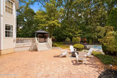 Exterior - 4 Brittany Ln, Jackson, NJ 08527 photo 4 of 12