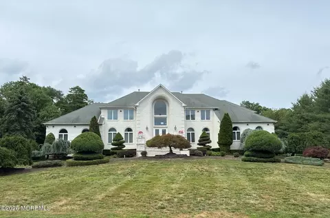 12 Black Walnut Way, Marlboro, NJ 07746