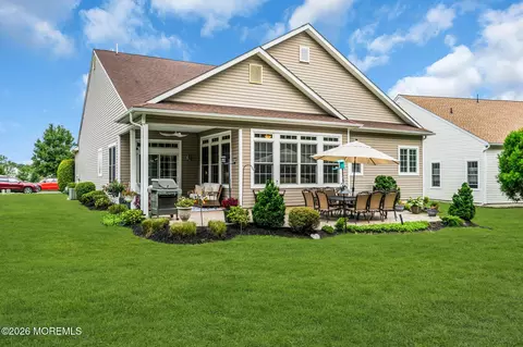 Exterior - 4 Cape May Ct, Waretown, NJ 08758 photo 4 of 9