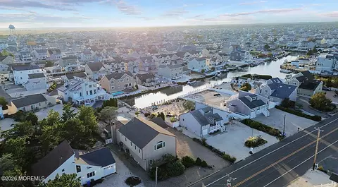 943 Jennifer Ln, Manahawkin, NJ 08050