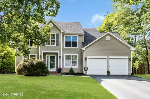 702 Cutter Ln, Manahawkin, NJ 08050