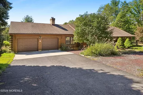 9 Eleanor Ln, Roosevelt, NJ 08555