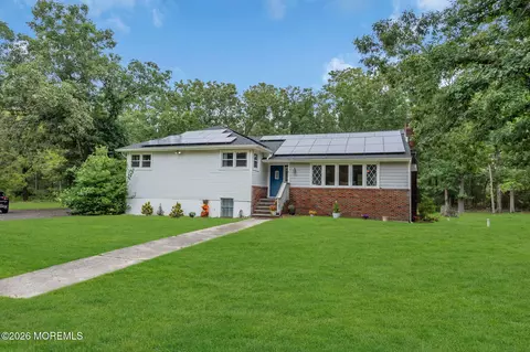 811 Moss Mill Rd, Egg Harbor City, NJ 08215
