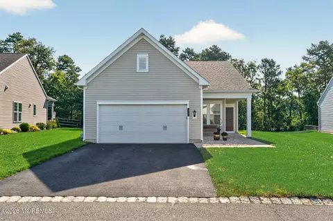 24 Addlestone Ln, Manchester, NJ 08759