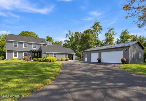 5 Patterson Dr, Freehold, NJ 07728