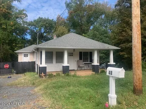 48 Tennent Rd, Morganville, NJ 07751