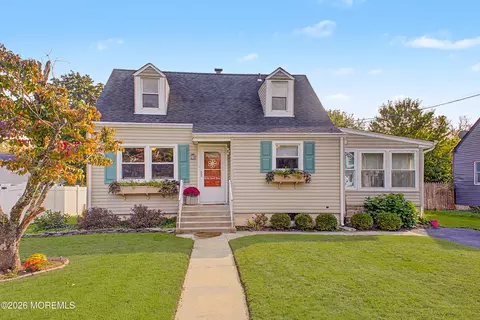 39 Waldron Rd, Allentown, NJ 08501