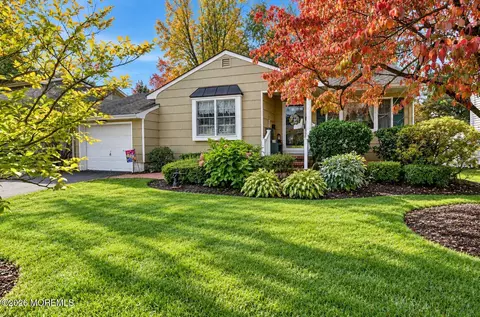 27 Alexander Ave, Freehold, NJ 07728