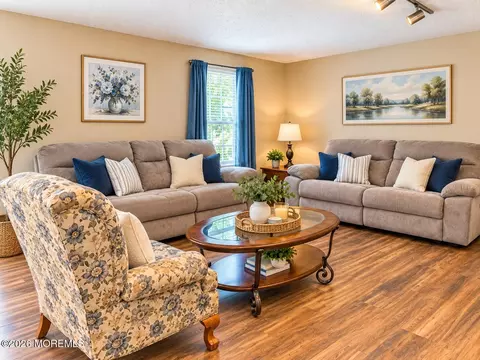 3 Atlanta Ct #3, Freehold, NJ 07728