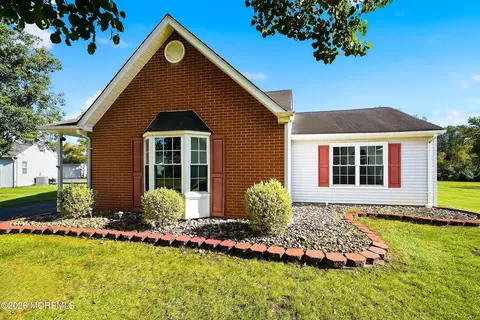 16 Morden Close #1000, Freehold, NJ 07728