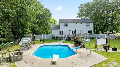 Exterior - 369 Frank Applegate Rd, Jackson, NJ 08527 photo 4 of 4