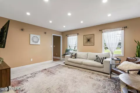Living - 369 Frank Applegate Rd, Jackson, NJ 08527 photo 1 of 2