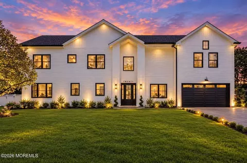 20 W Francis Ave, Morganville, NJ 07751
