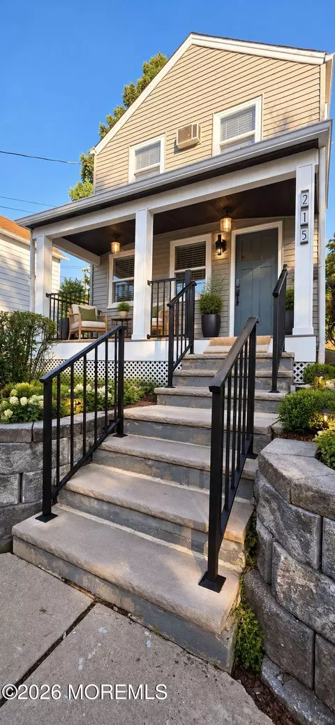 215 Pindle Ave, Englewood, NJ 07631