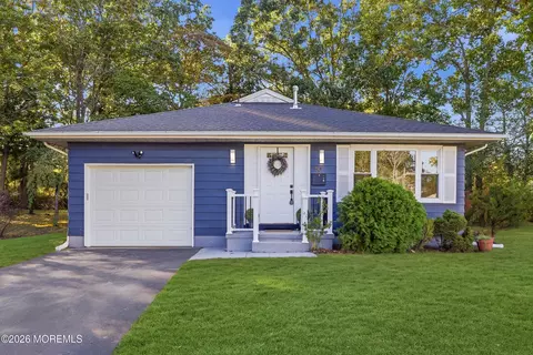 50 Heather Narrows, Toms River, NJ 08755