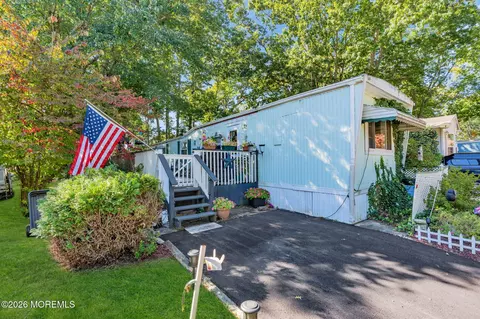 Exterior - 29 Antonia Dr, Jackson, NJ 08527 photo 3 of 7