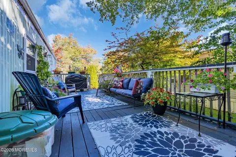 Exterior - 29 Antonia Dr, Jackson, NJ 08527 photo 4 of 7