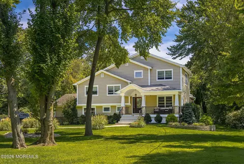 538 Oak St, Port Monmouth, NJ 07758