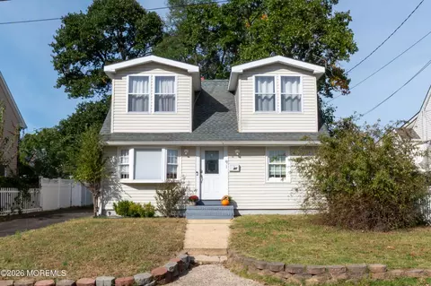 91 Compton Ave, Keansburg, NJ 07734