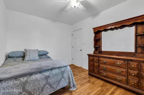 Bedroom - 376 E Main St, Manasquan, NJ 08736 photo 4 of 6