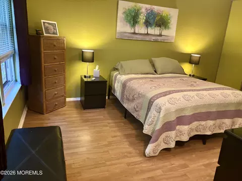 Bedroom - 401 Geranium Ct, Jackson, NJ 08527 photo 2 of 3
