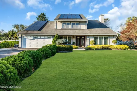 690 Elton Adelphia Rd, Freehold, NJ 07728