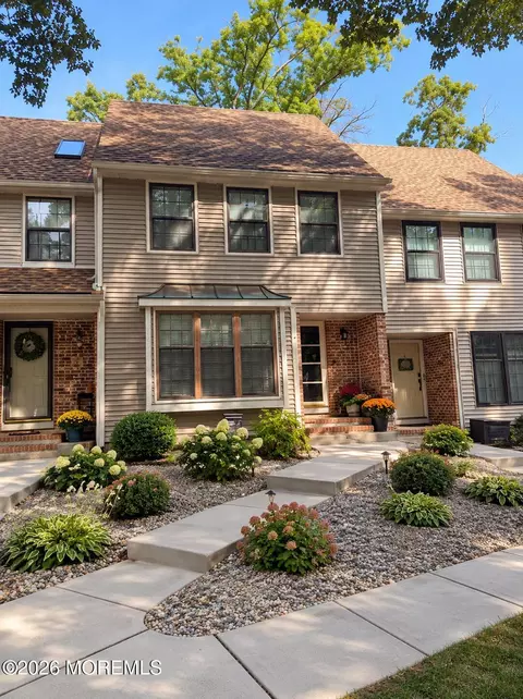 903 Bent Trl #837, Toms River, NJ 08753