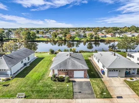 753 Jamaica Blvd, Toms River, NJ 08757