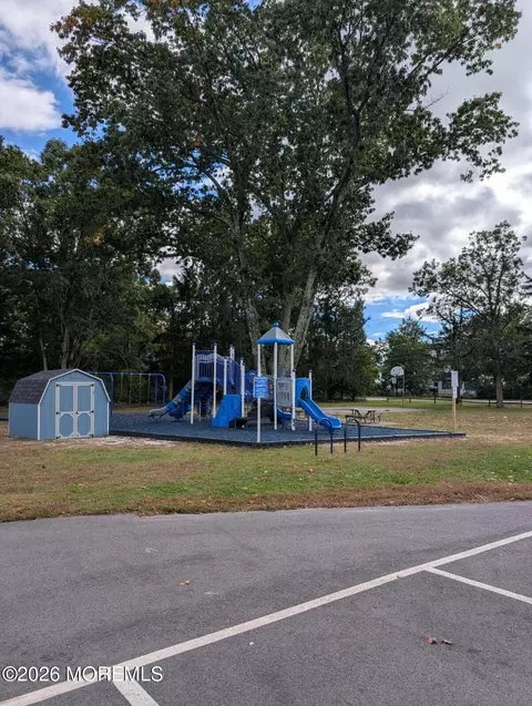 Exterior - 516 E 5th St, Jackson, NJ 08527 photo 1 of 1