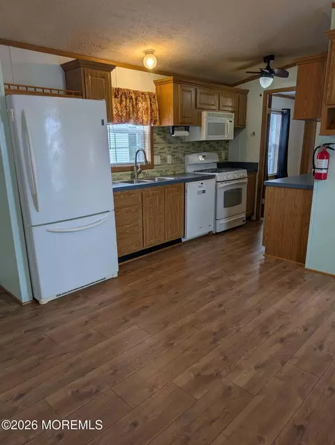 Kitchen - 516 E 5th St, Jackson, NJ 08527 photo 1 of 1