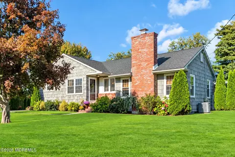 2900 Garfield St, Wall, NJ 07719