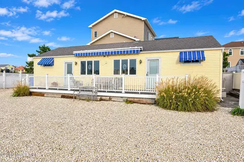 1810 Washington Ave, Seaside Heights, NJ 08751