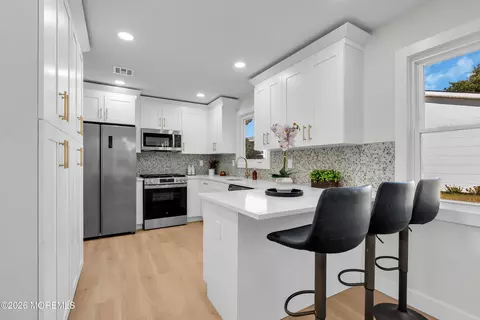 Kitchen - 30 Phillips Rd, Brick, NJ 08724 photo 1 of 5