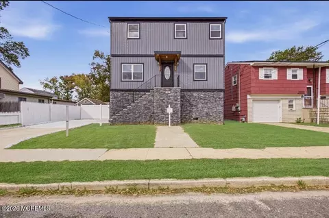 71 Orchard St, Keansburg, NJ 07734