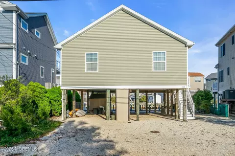1116 Mill Creek Rd, Manahawkin, NJ 08050