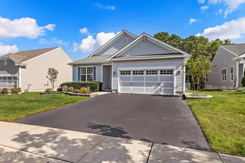 7 Starboard Ct, Little Egg Harbor, NJ 08087
