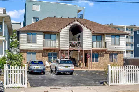 52 Sampson Ave #4, Seaside Heights, NJ 08751