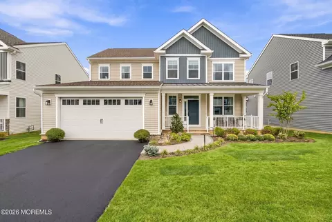 7 American Way, Manalapan, NJ 07726