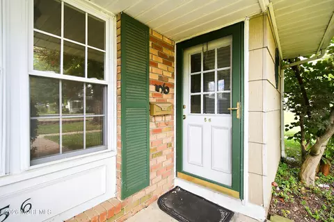 56 Kingsley Way, Freehold, NJ 07728