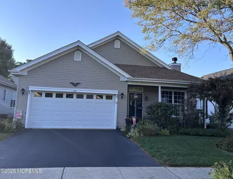 156 Sandpiper Rd, Barnegat, NJ 08005